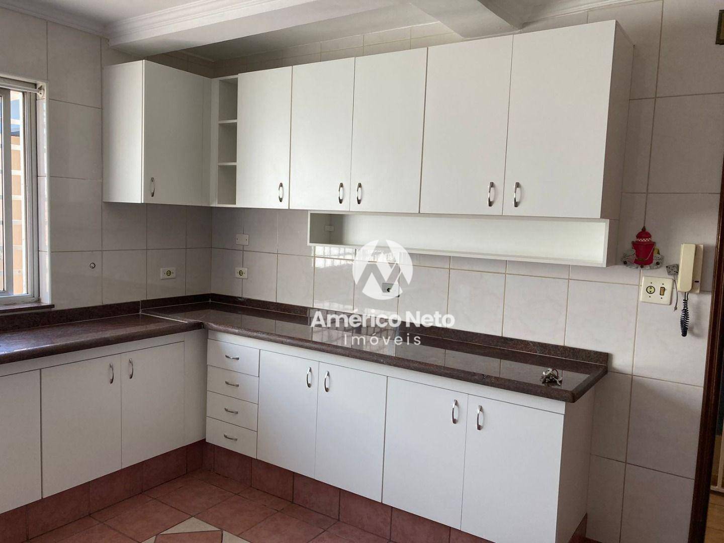 Casa à venda com 3 quartos, 230m² - Foto 11