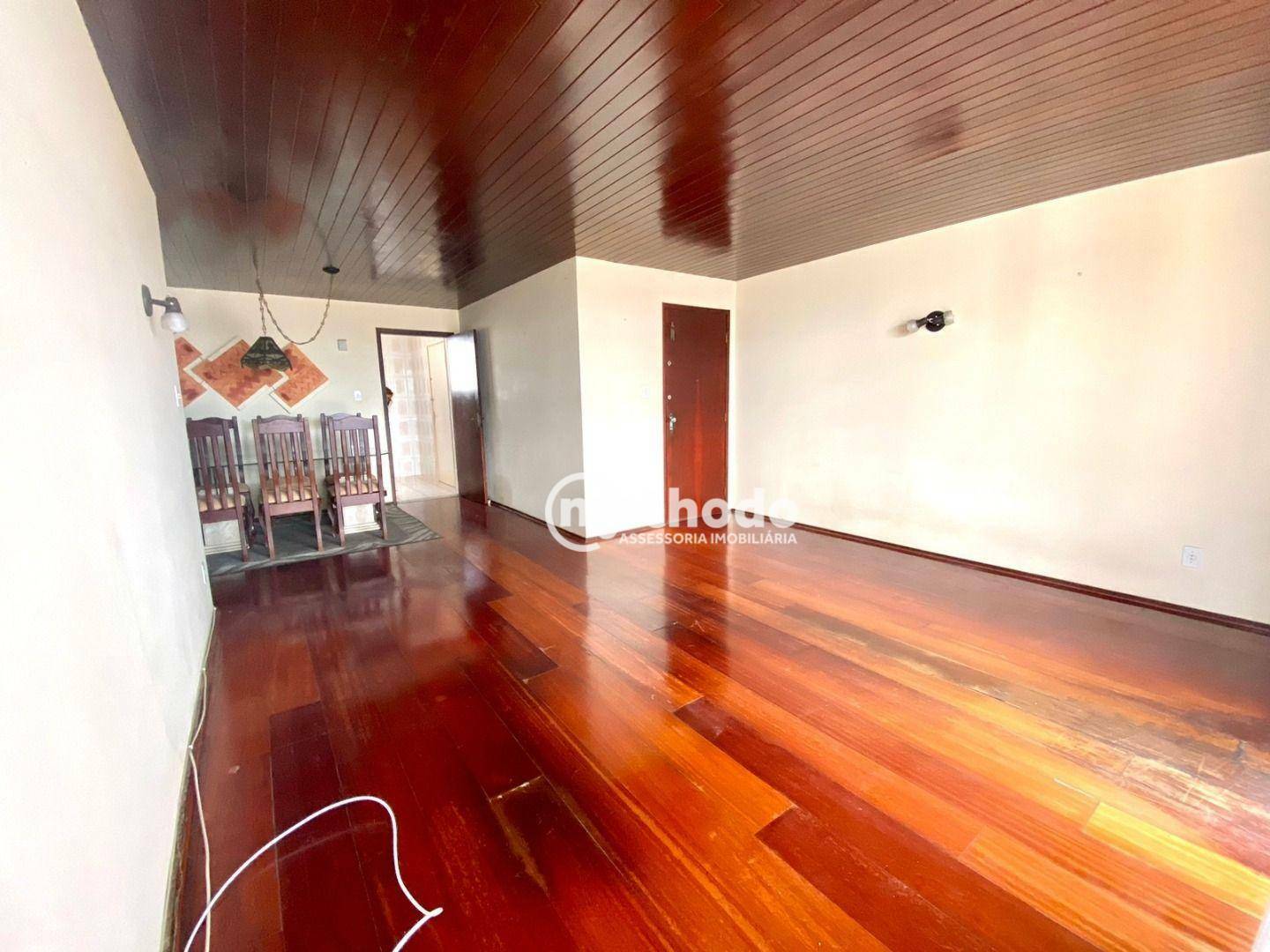 Apartamento à venda com 4 quartos, 140m² - Foto 29