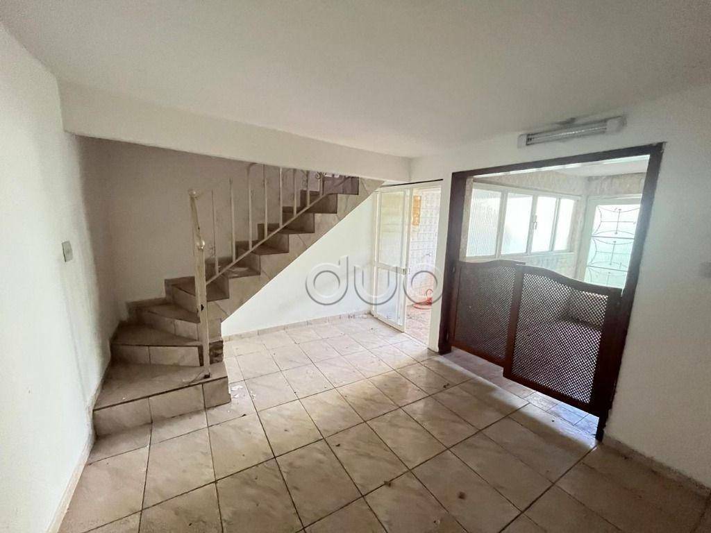 Casa à venda com 2 quartos, 209m² - Foto 42