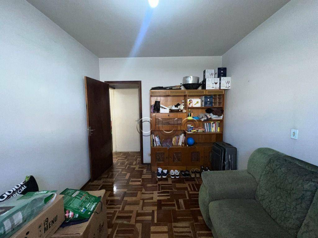 Casa à venda com 3 quartos, 187m² - Foto 8