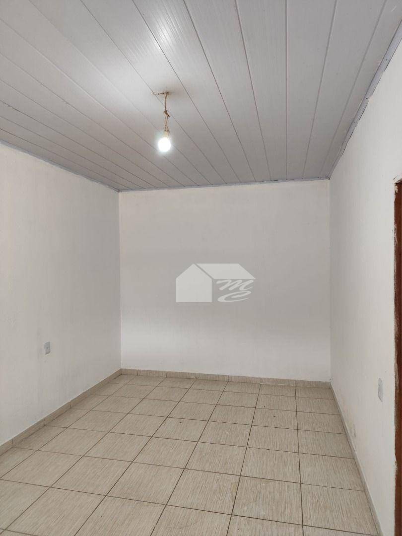 Casa à venda com 1 quarto, 60m² - Foto 7