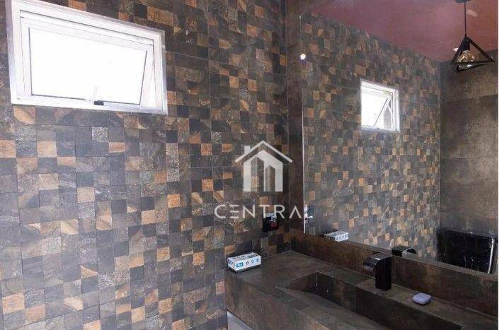 Sobrado para alugar com 2 quartos, 250m² - Foto 8