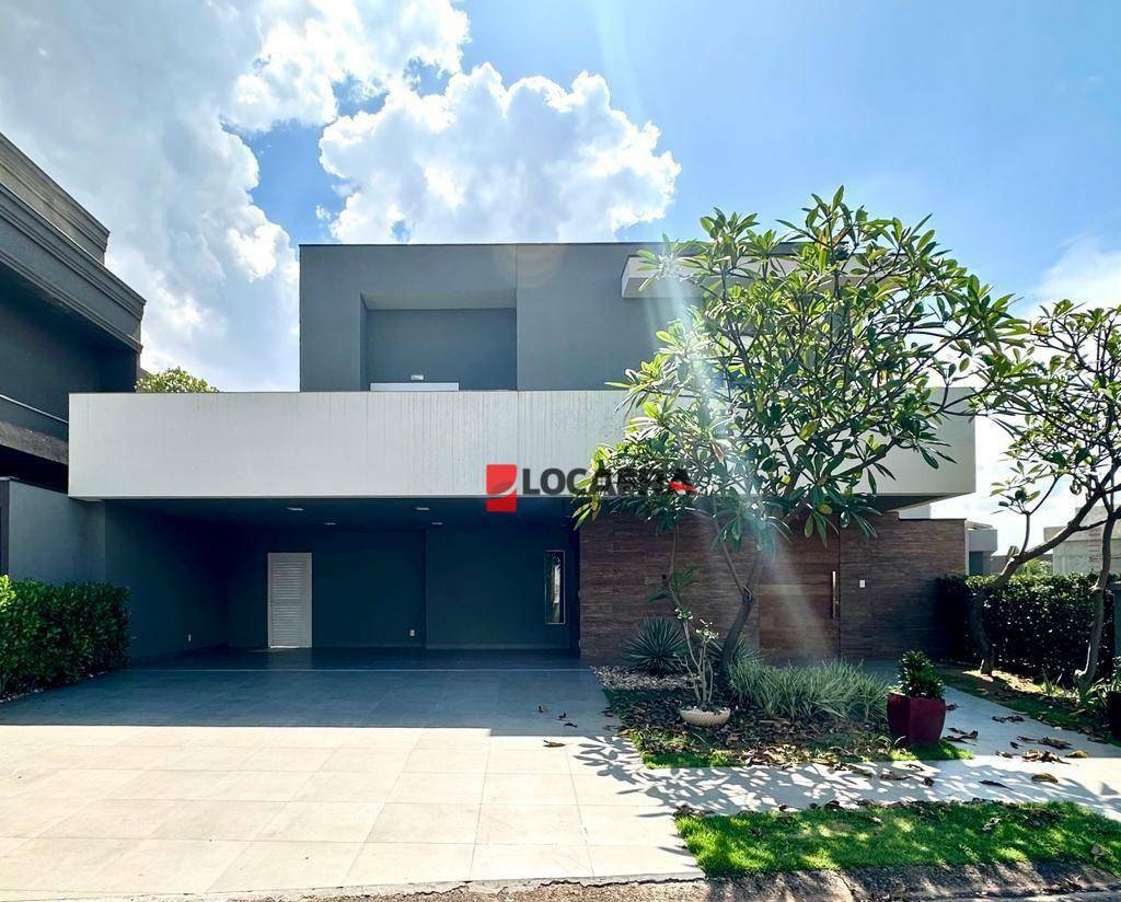 Casa de Condomínio à venda com 4 quartos, 410m² - Foto 1