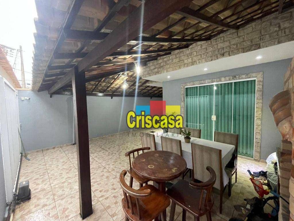 Casa à venda com 4 quartos, 102m² - Foto 4