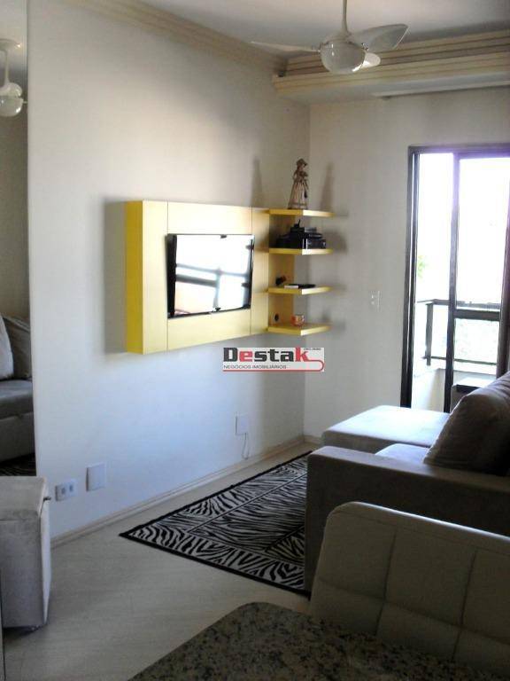 Apartamento à venda com 1 quarto, 40m² - Foto 4