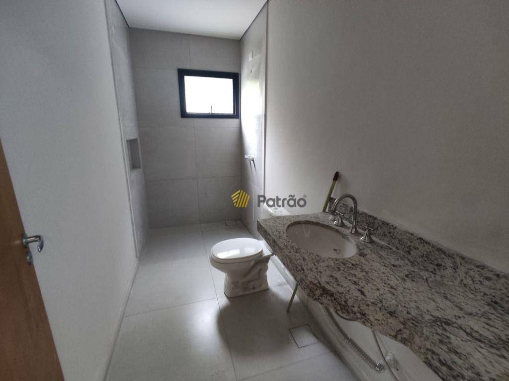 Sobrado à venda com 3 quartos, 200m² - Foto 48