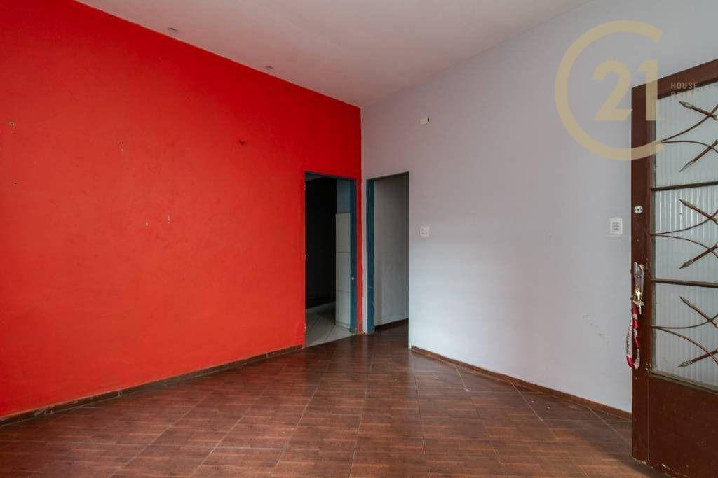 Casa para alugar com 3 quartos, 400m² - Foto 4