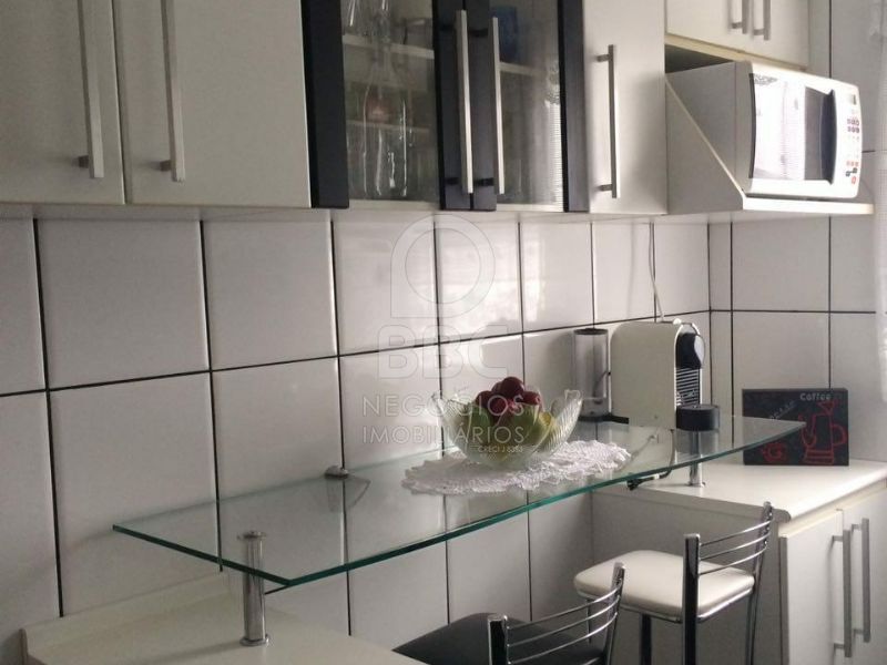 Apartamento à venda com 2 quartos, 62m² - Foto 6