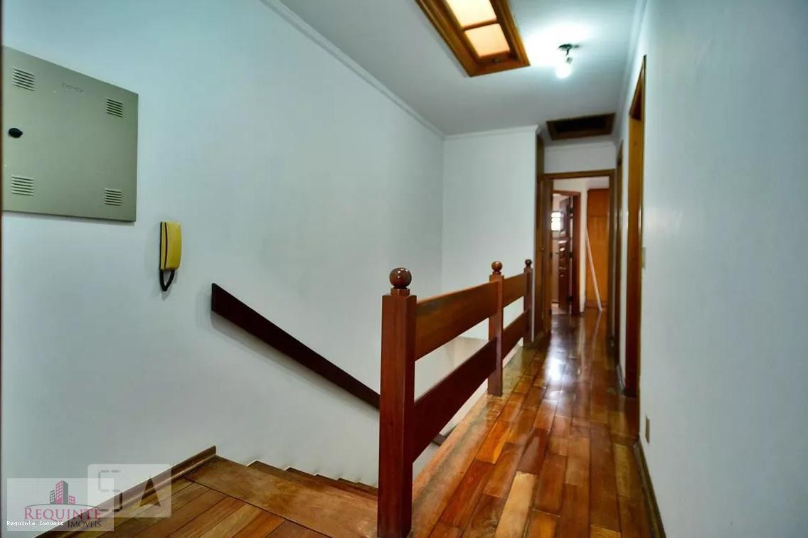 Sobrado à venda com 3 quartos, 150m² - Foto 14