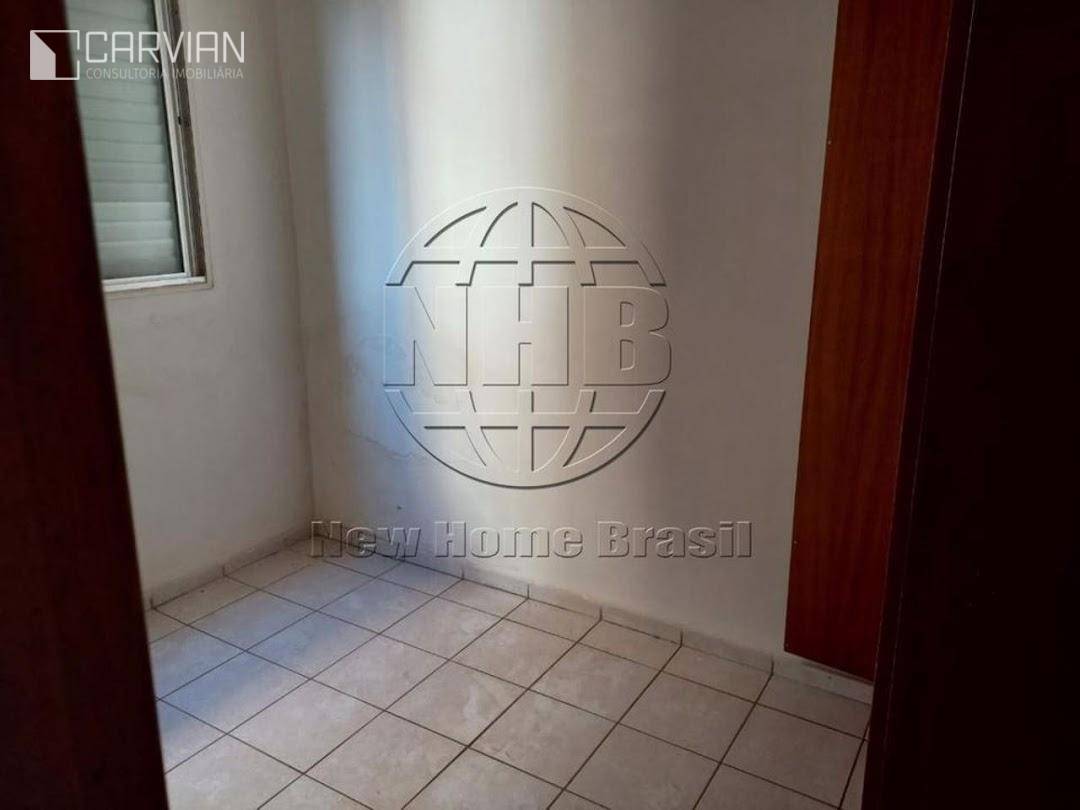 Apartamento à venda com 3 quartos, 76m² - Foto 9