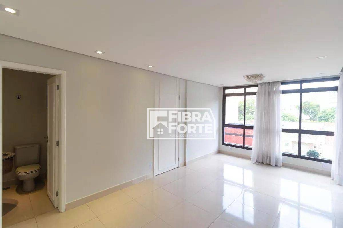 Apartamento à venda com 3 quartos, 145m² - Foto 13