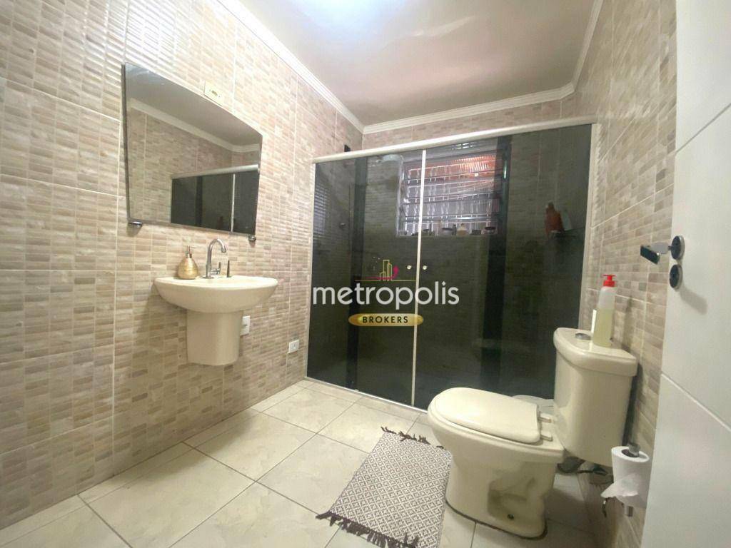 Casa à venda com 4 quartos, 200m² - Foto 15