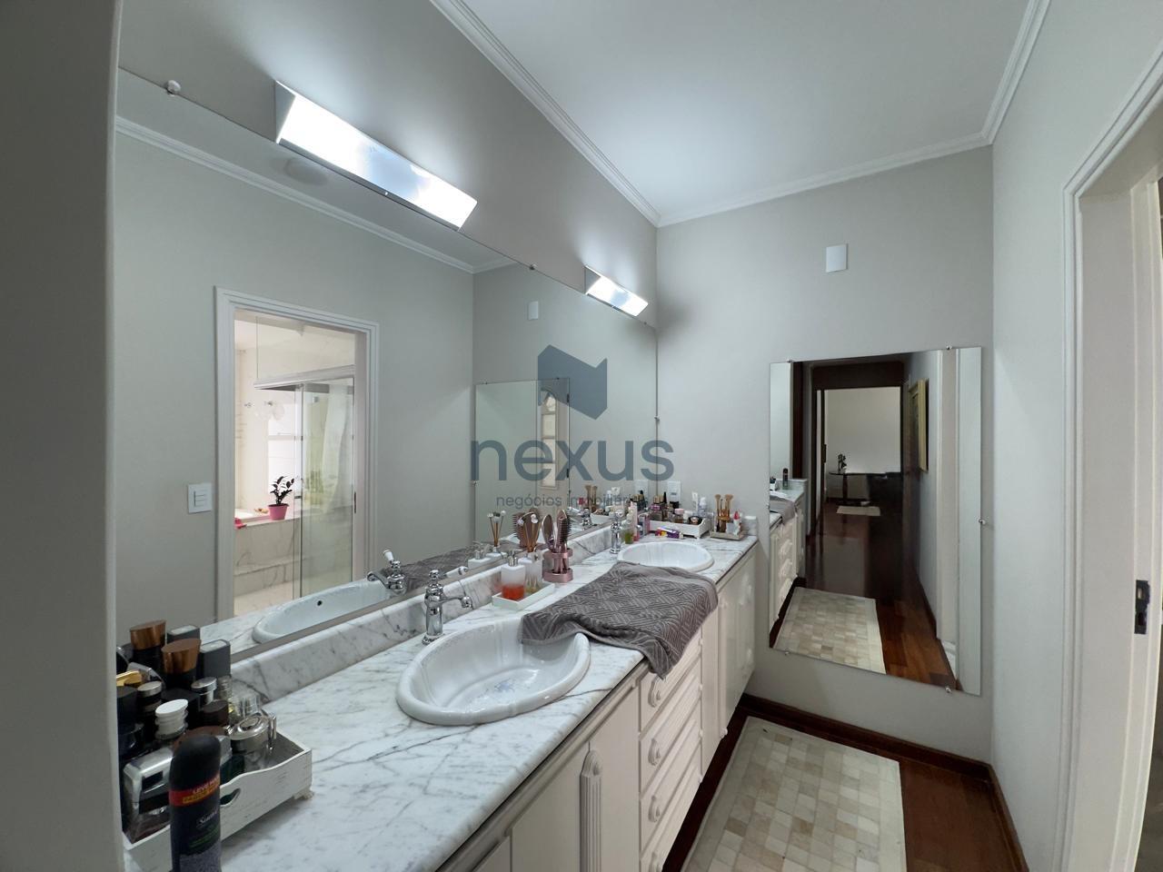 Casa à venda com 3 quartos, 400m² - Foto 19