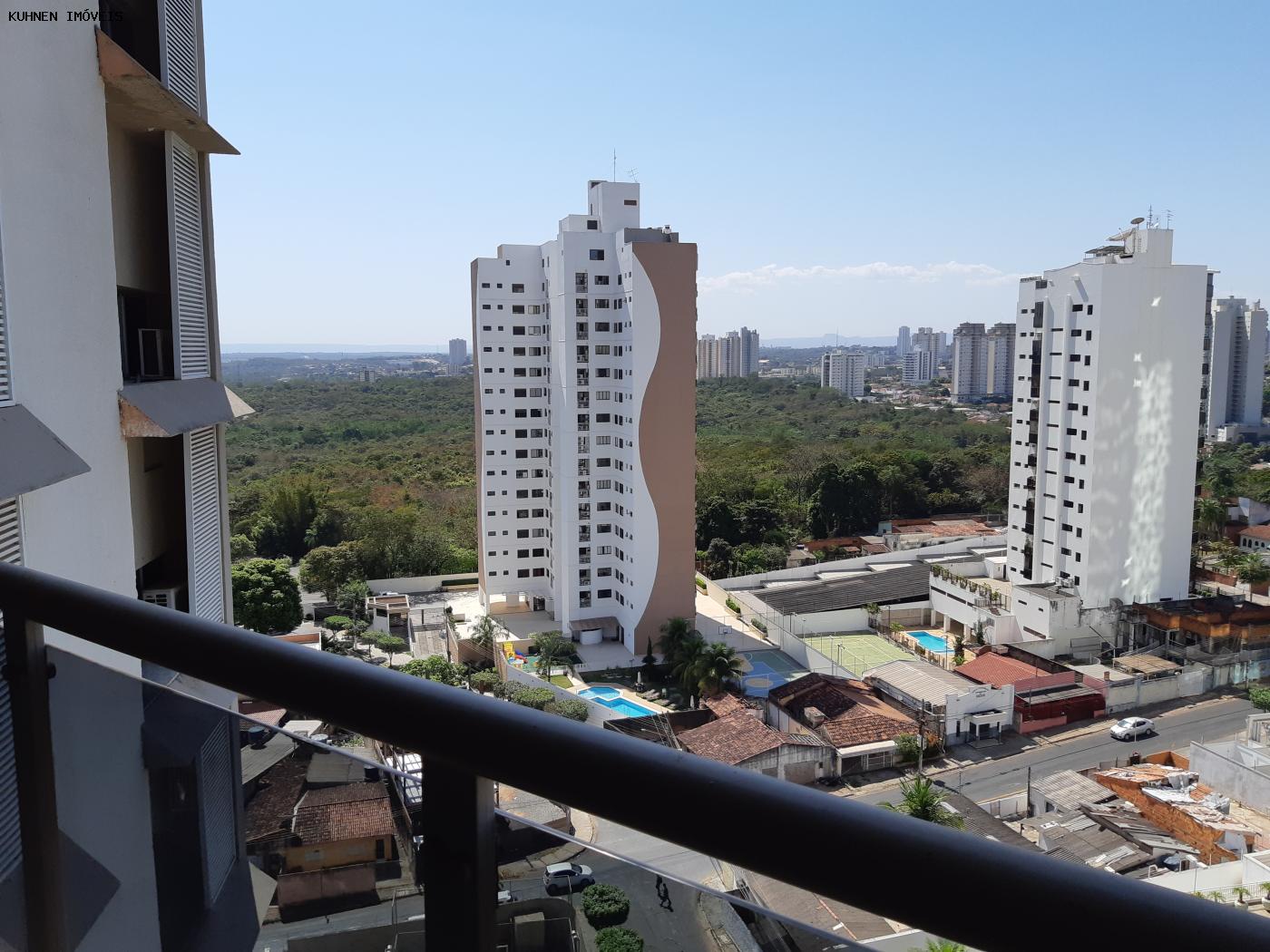 Apartamento à venda com 3 quartos, 260m² - Foto 2