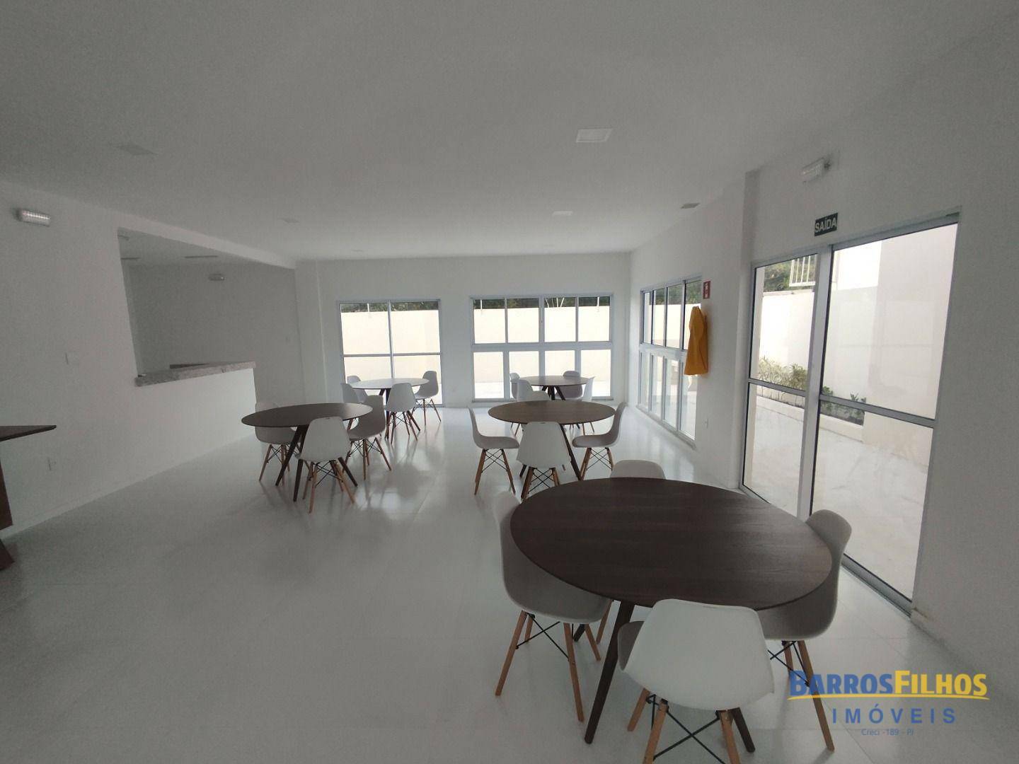 Apartamento para alugar com 3 quartos, 70m² - Foto 28