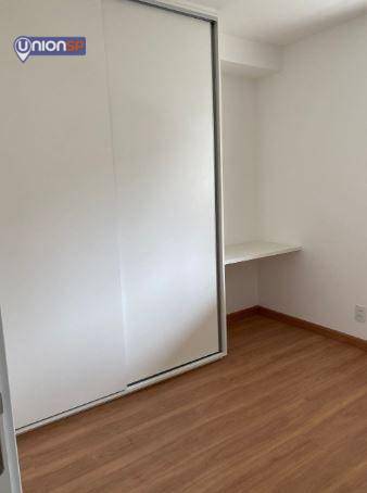 Apartamento à venda com 2 quartos, 70m² - Foto 5