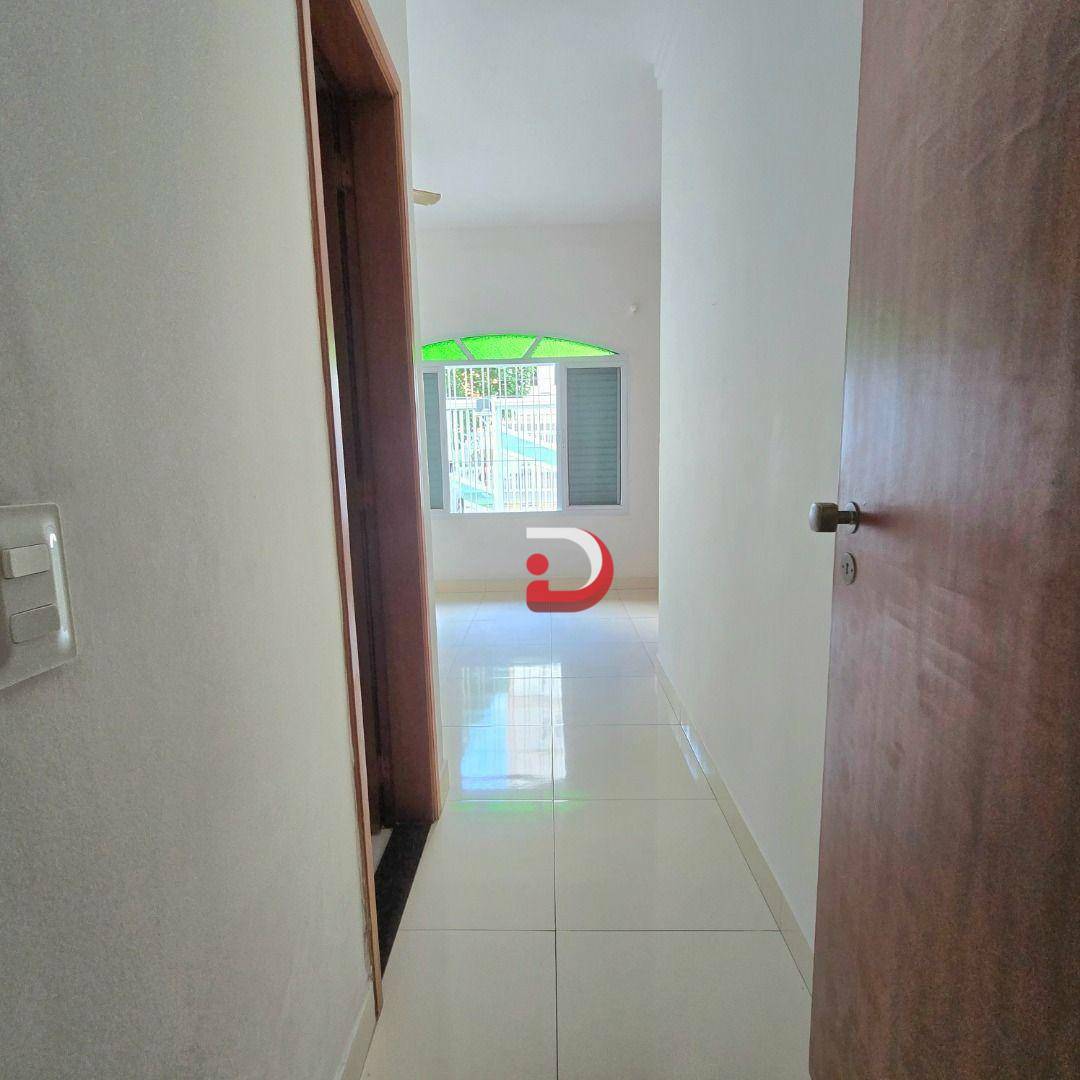 Sobrado à venda com 5 quartos, 250m² - Foto 25