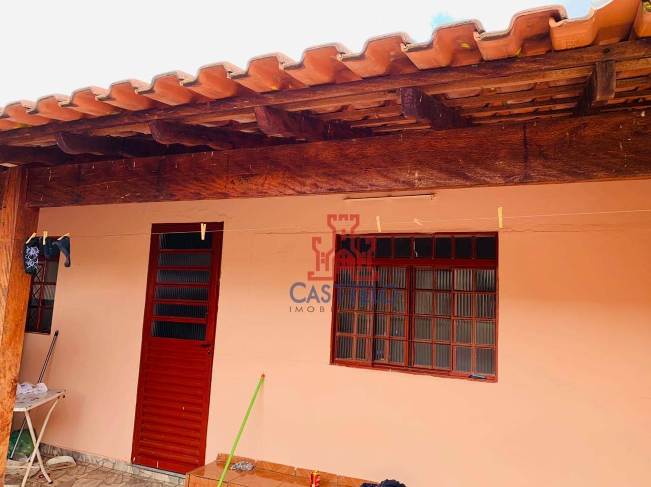 Casa à venda com 4 quartos, 190m² - Foto 16