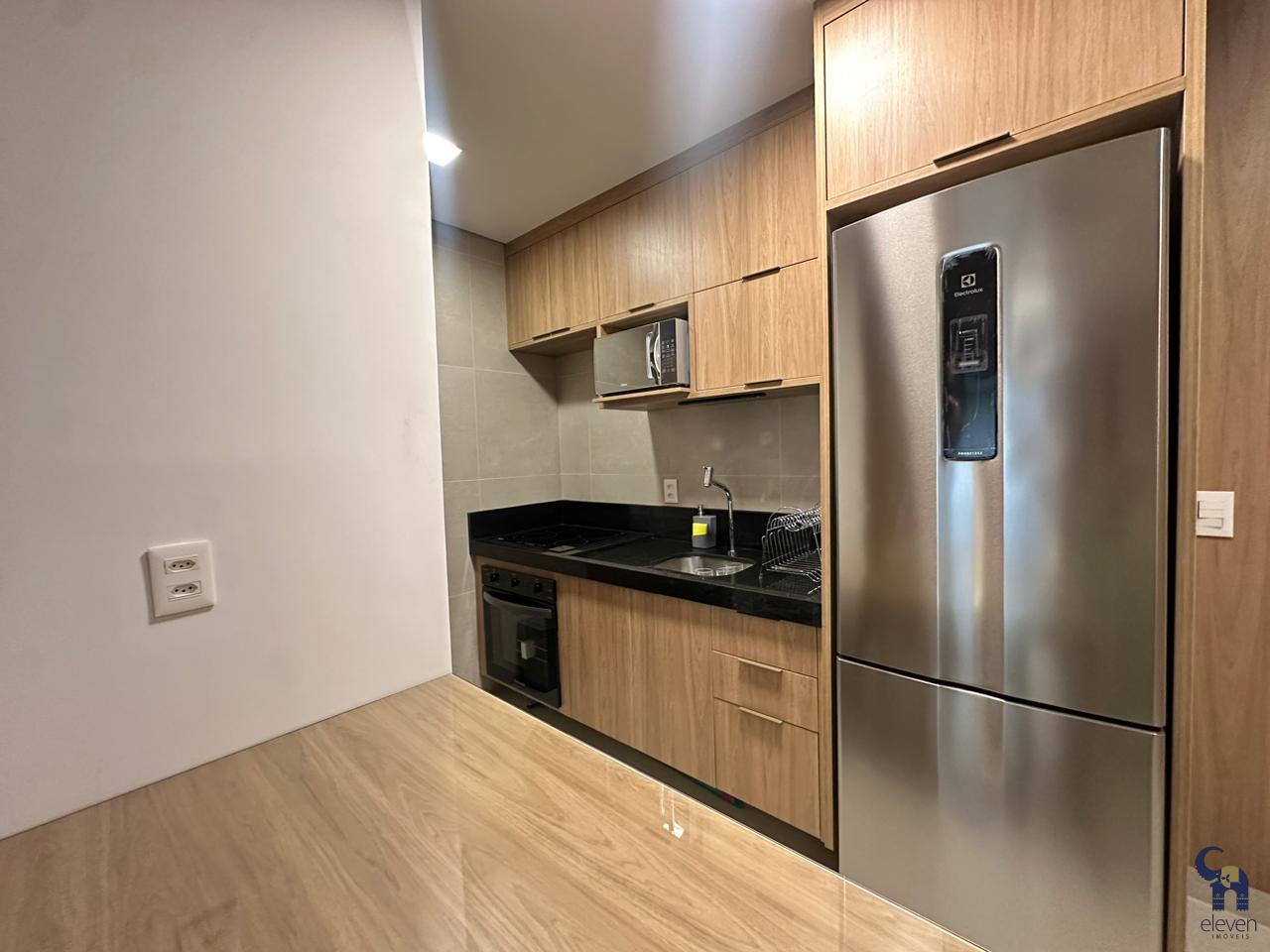 Apartamento para alugar com 2 quartos, 67m² - Foto 4