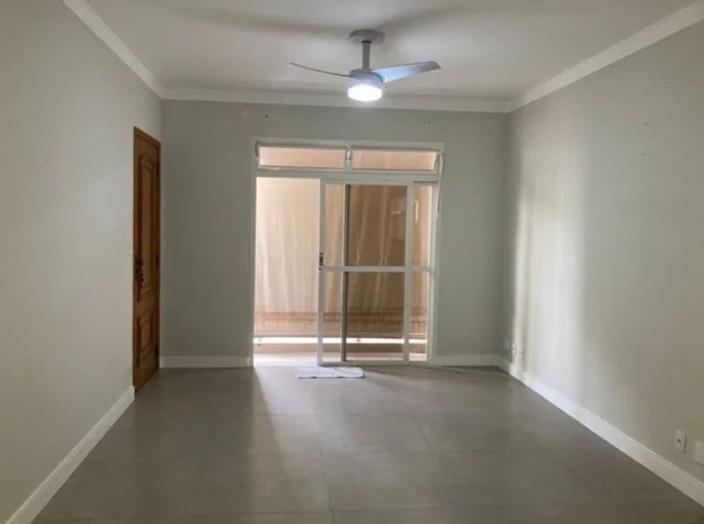 Apartamento à venda com 3 quartos, 111m² - Foto 3