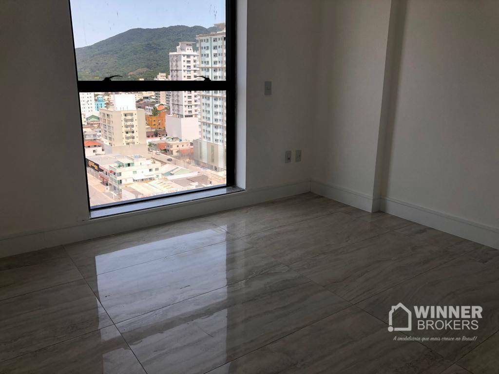 Apartamento à venda com 3 quartos, 127m² - Foto 9