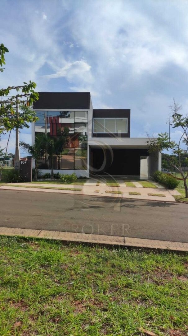 Casa à venda com 3 quartos, 190m² - Foto 2