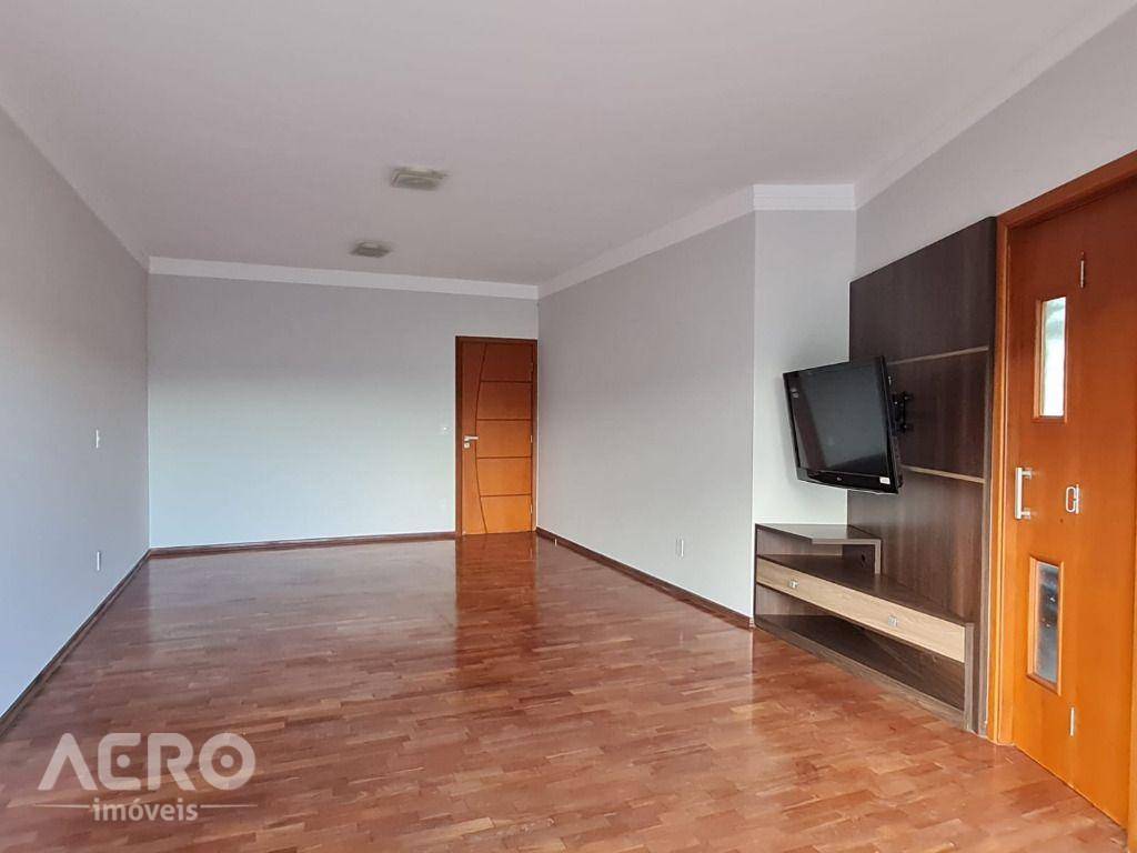 Casa de Condomínio à venda com 4 quartos, 400m² - Foto 16