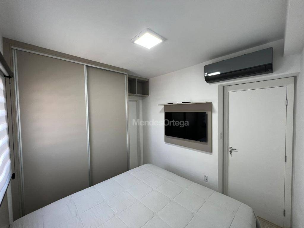 Apartamento à venda com 2 quartos, 57m² - Foto 18