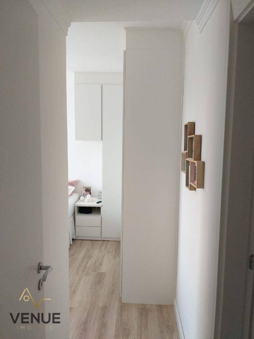 Apartamento à venda com 2 quartos, 63m² - Foto 15