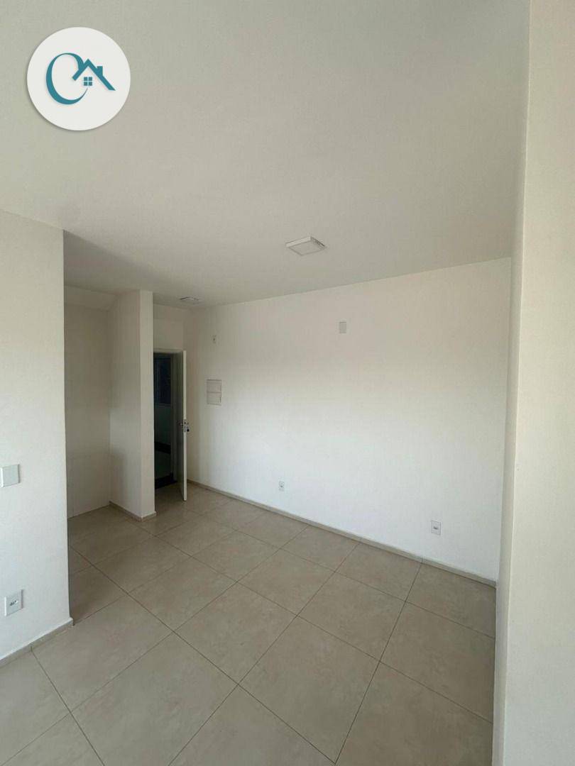 Apartamento à venda com 2 quartos, 57m² - Foto 13