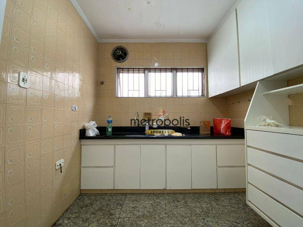 Sobrado à venda com 3 quartos, 208m² - Foto 14