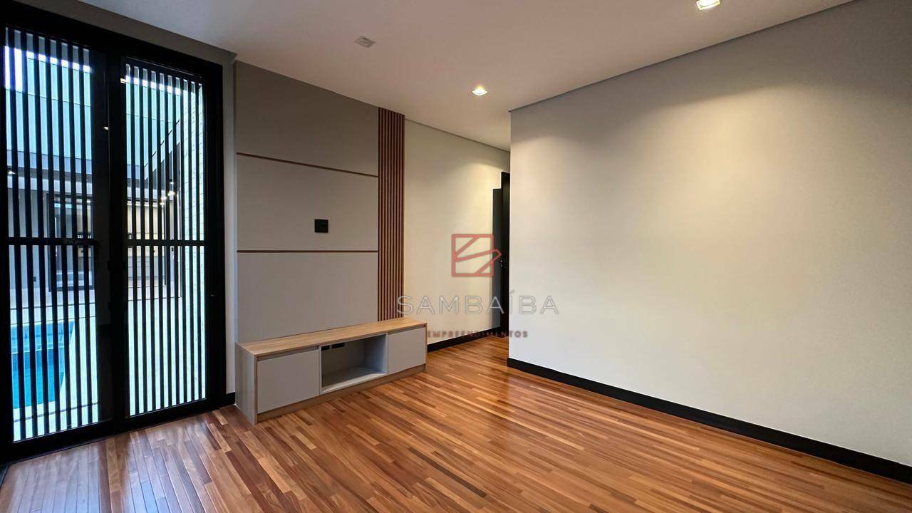 Casa à venda com 3 quartos, 250m² - Foto 34