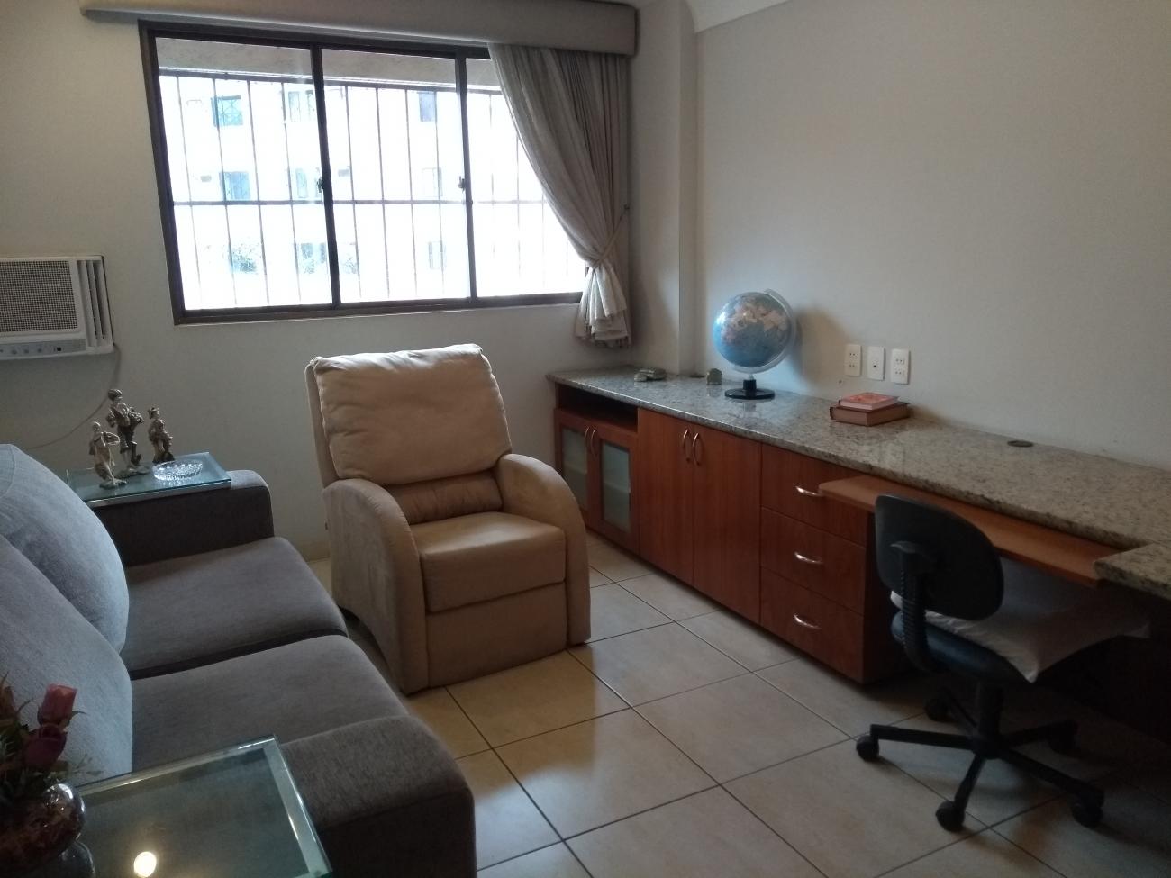 Apartamento à venda com 3 quartos, 121m² - Foto 8