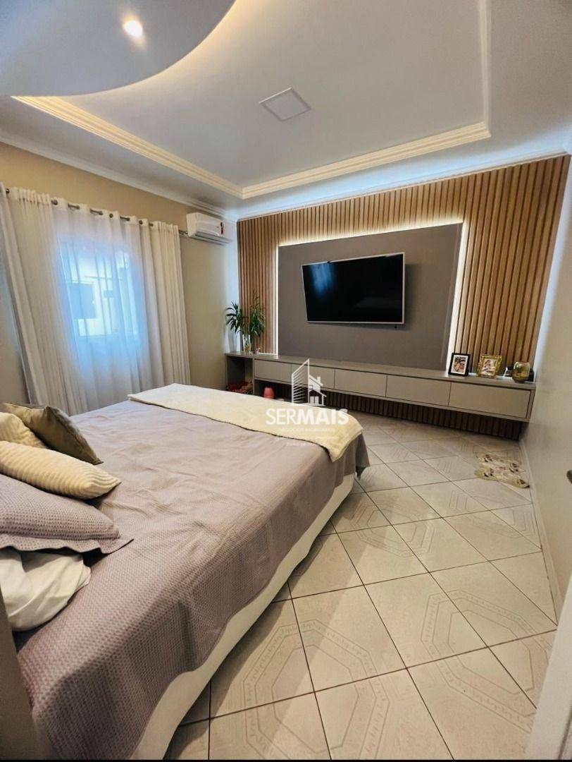 Casa à venda com 3 quartos, 350m² - Foto 6