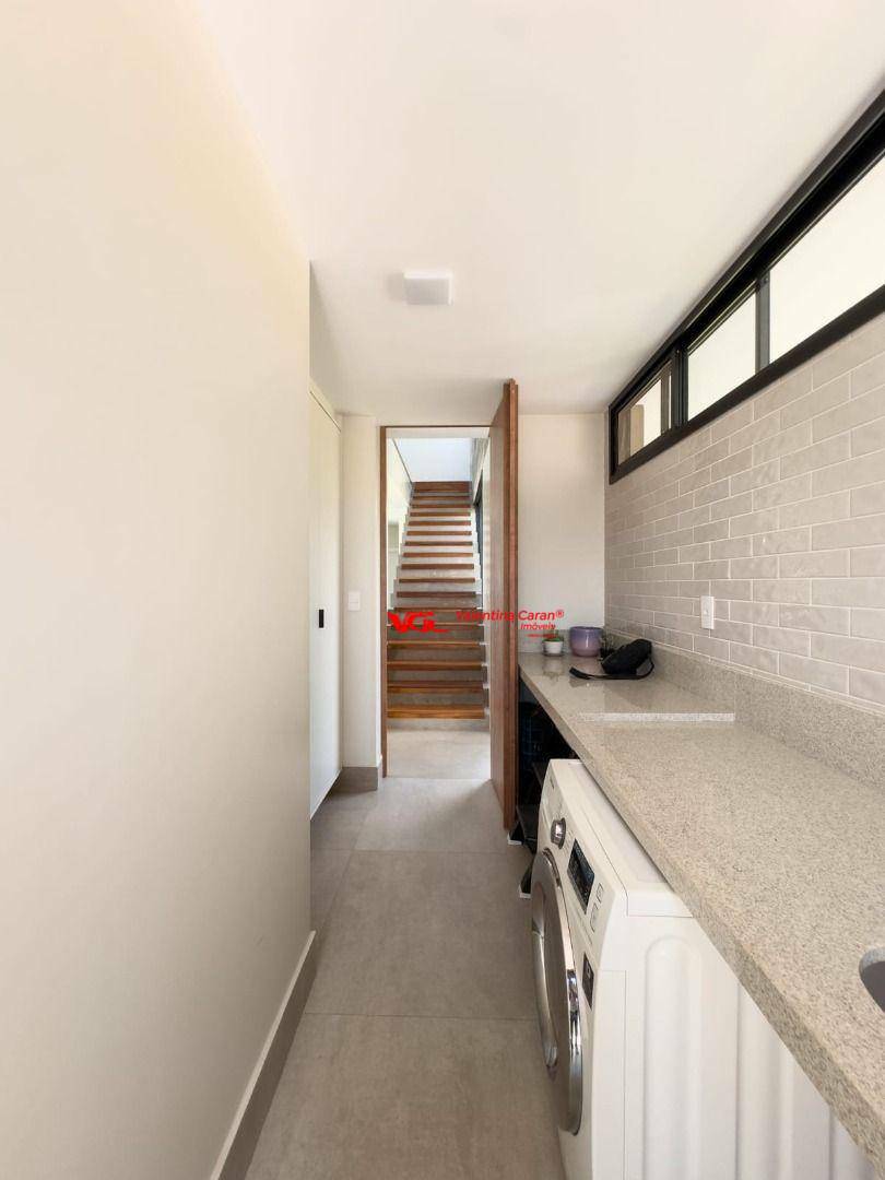 Sobrado à venda com 4 quartos, 311m² - Foto 11
