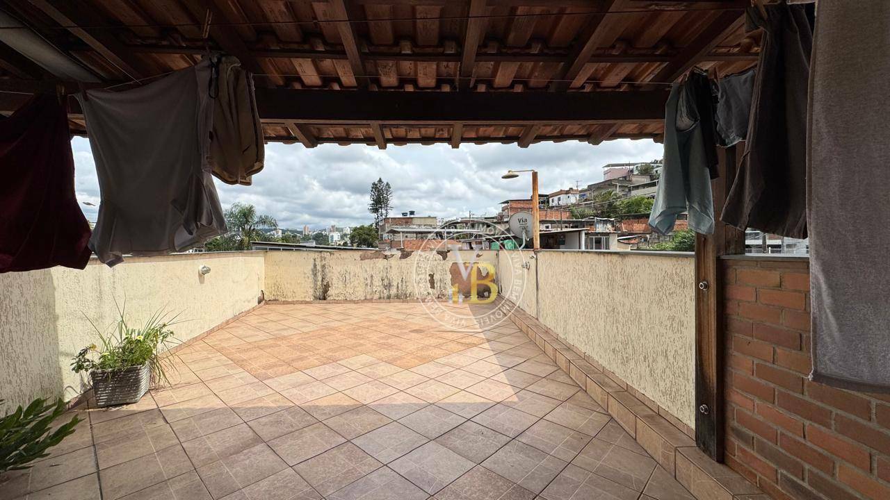 Casa à venda e aluguel com 3 quartos, 150m² - Foto 22