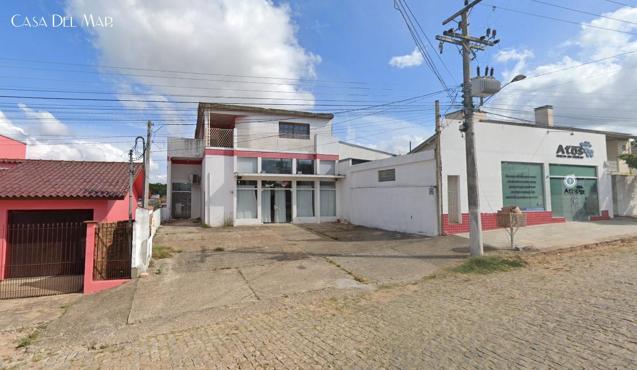 Casa à venda com 2 quartos, 660m² - Foto 1