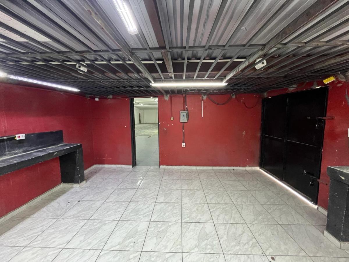 Prédio Inteiro para alugar com 5 quartos, 660m² - Foto 20