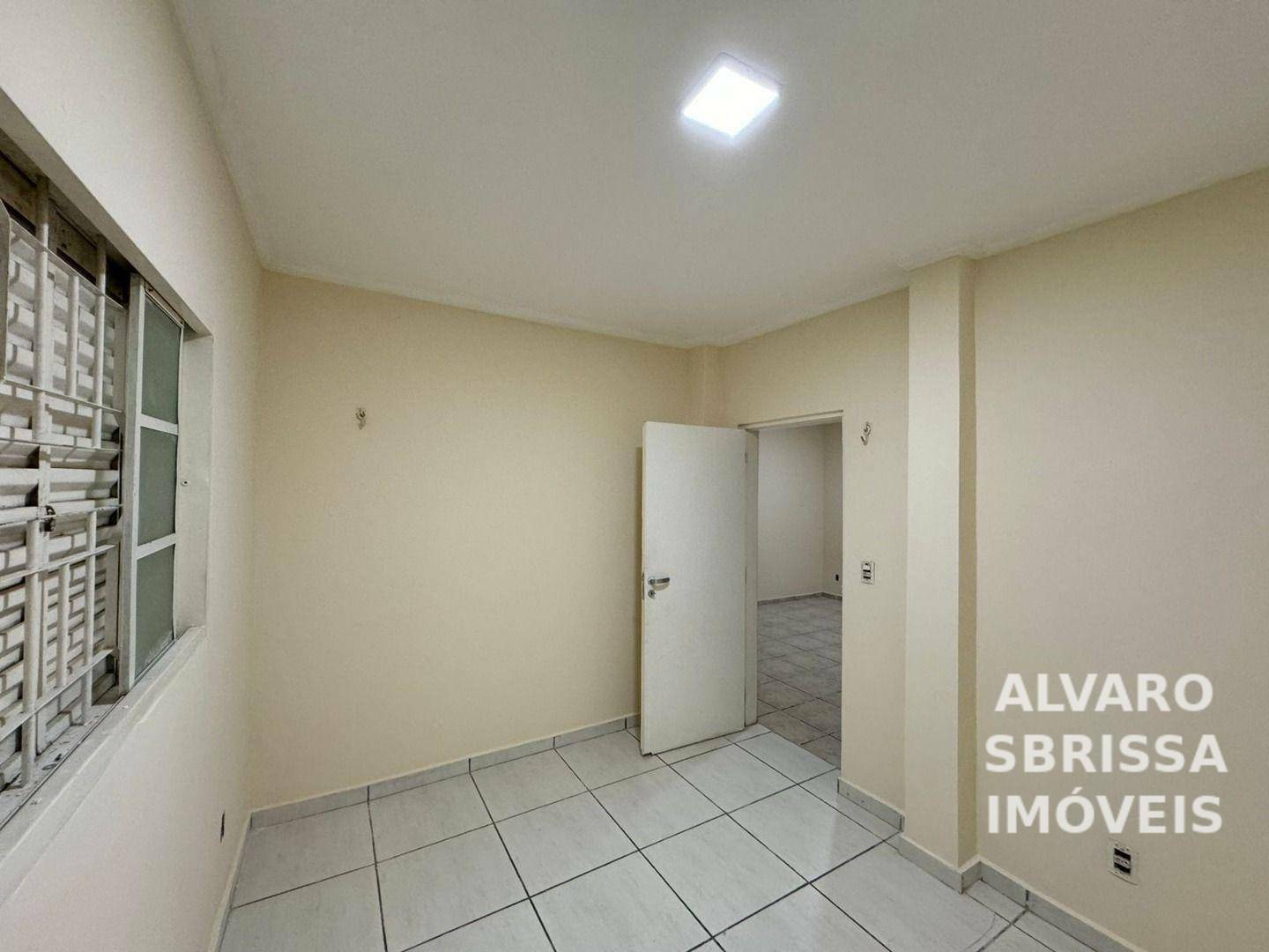 Casa à venda com 3 quartos, 130m² - Foto 5