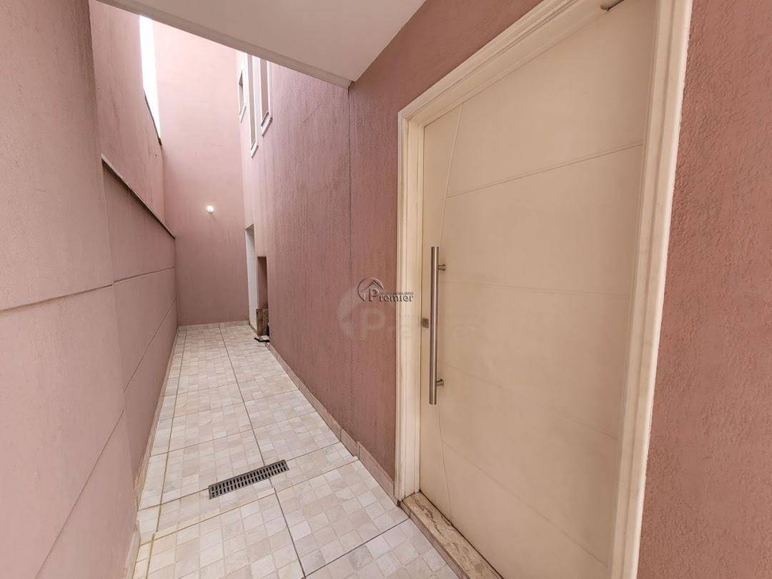 Casa à venda com 3 quartos, 126m² - Foto 3