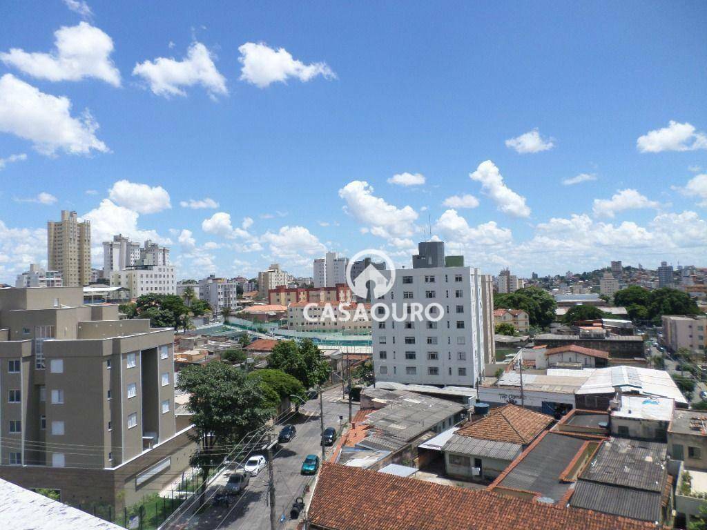 Apartamento à venda com 3 quartos, 70m² - Foto 17