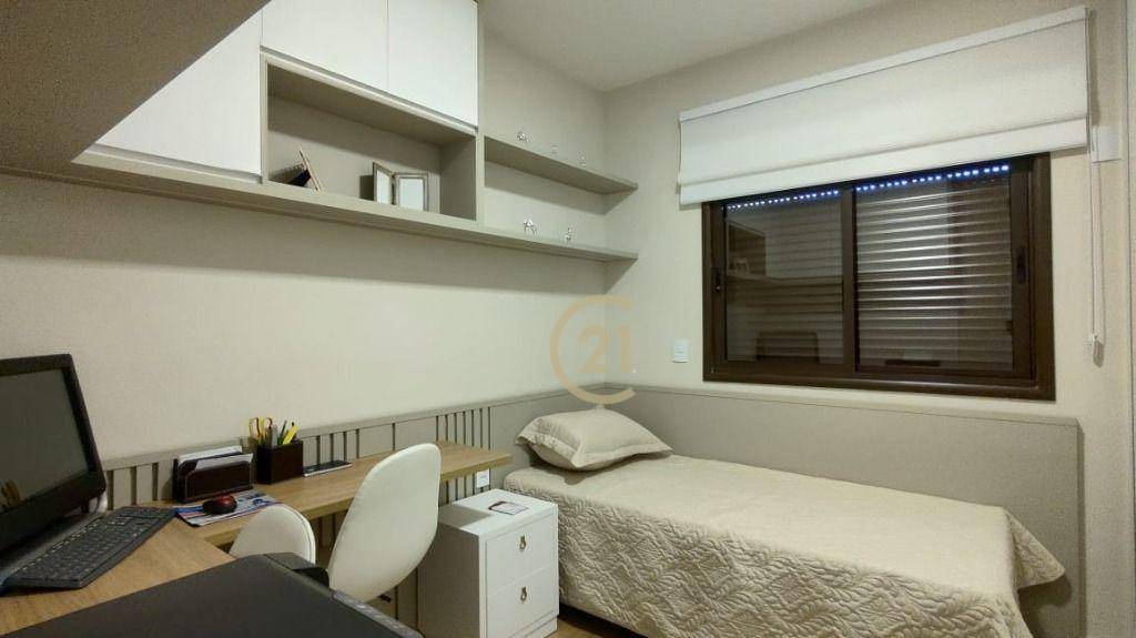 Apartamento à venda com 3 quartos, 104m² - Foto 3