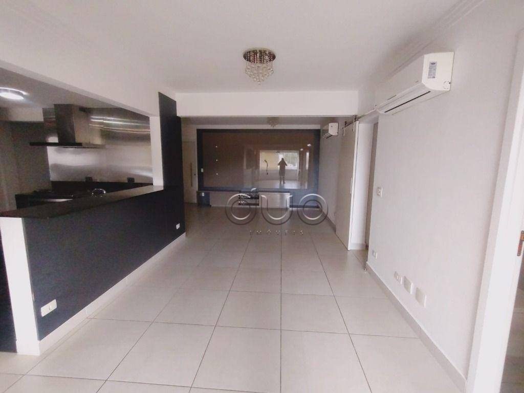 Apartamento para alugar com 3 quartos, 140m² - Foto 13