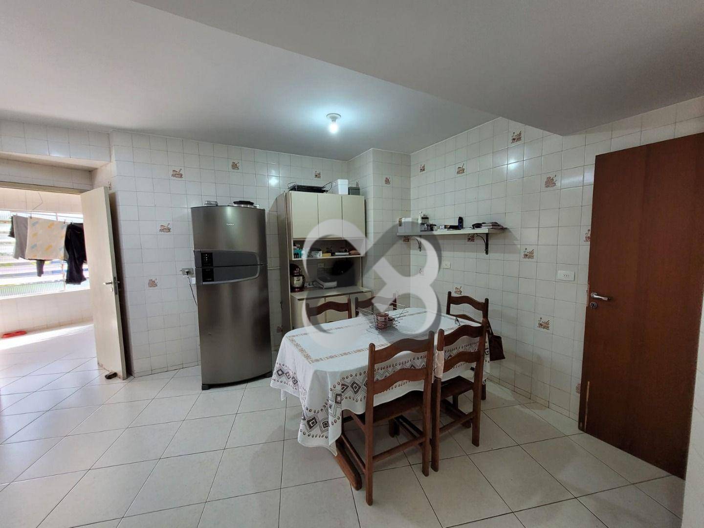 Apartamento à venda com 4 quartos, 179m² - Foto 10