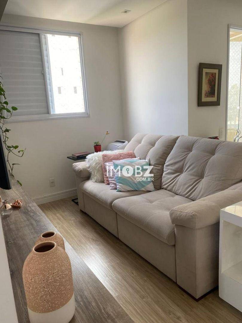 Apartamento à venda com 2 quartos, 64m² - Foto 4