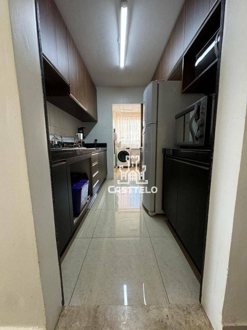 Apartamento à venda com 3 quartos, 75m² - Foto 27