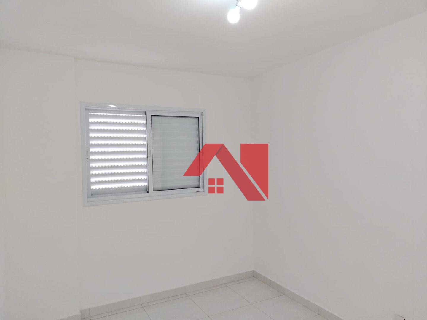 Apartamento à venda com 2 quartos, 56m² - Foto 13