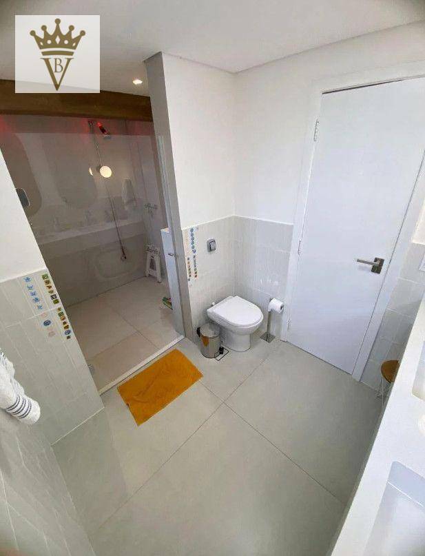 Apartamento para alugar com 4 quartos, 175m² - Foto 25