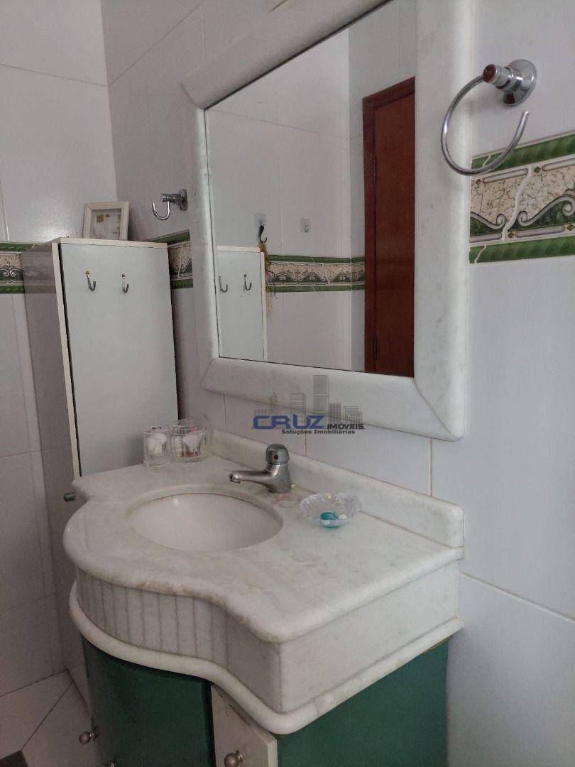 Sobrado à venda com 3 quartos, 199m² - Foto 43