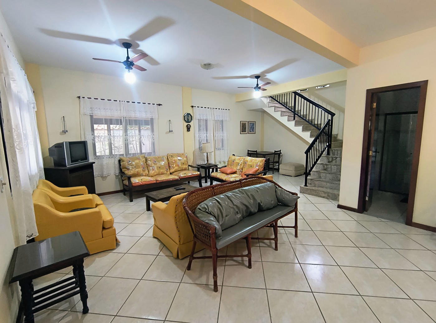 Casa à venda com 6 quartos, 950m² - Foto 6